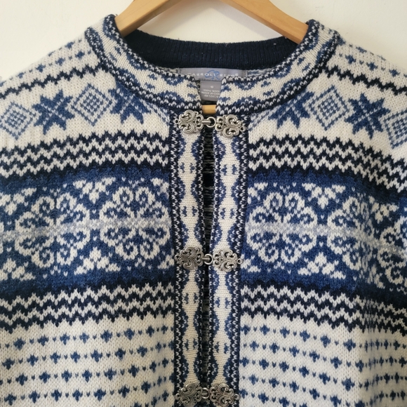 Carroll Reed Wool Blue and White Cardigan Sweater - Picture 2 of 7